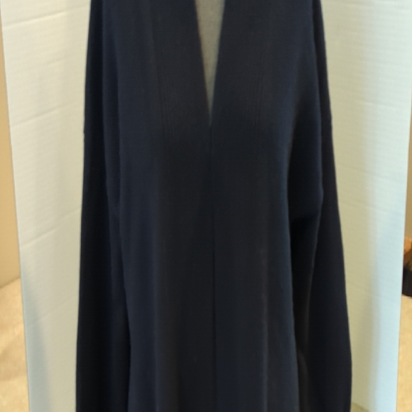 Vince 100% cashmere Dark Navy Blue Women's Cardigan - Picture 2 of 5